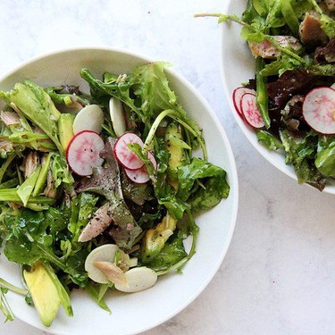 Mixed Greens and Tuna Salad with Shallot Vinaigrette Recipe | SideChef