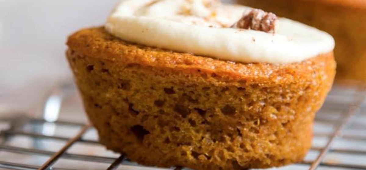 Pumpkin Spice Cupcake with Orange Blossom Frosting Recipe | SideChef