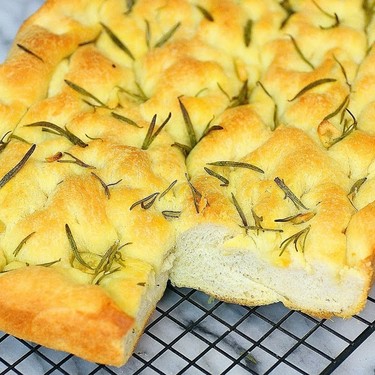 Soft and Crispy Focaccia Recipe | SideChef