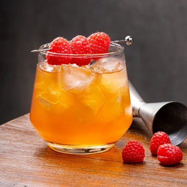 Earl Grey Raspberry Bourbon Cocktail Recipe | SideChef