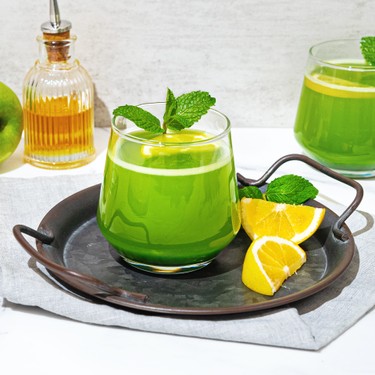 Glorious Green Detox Juice Recipe | SideChef