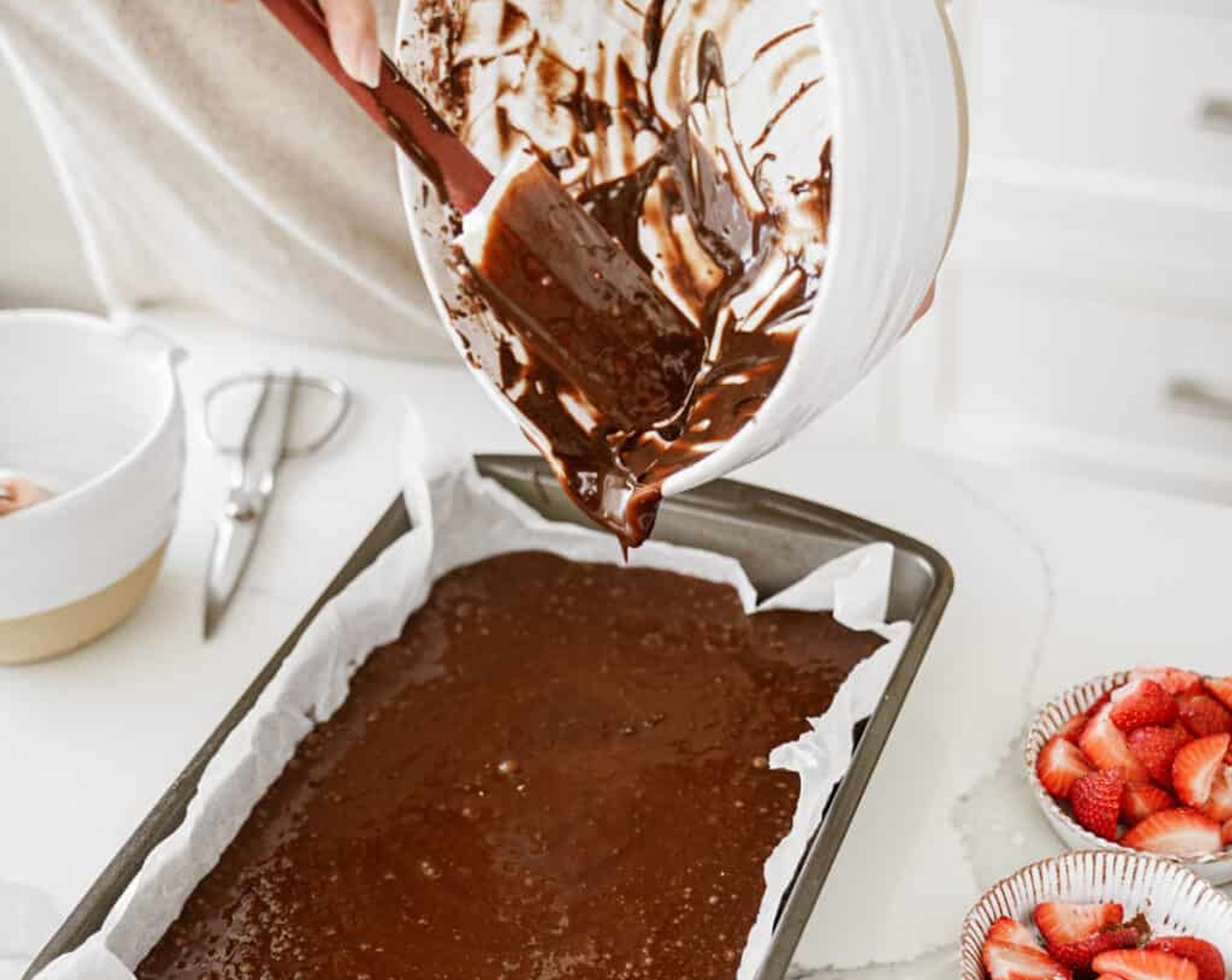 step 6 Transfer mixture to the baking tin and bake for 20-25 minutes. Remove from the oven and let the cake cool completely in the baking tin.