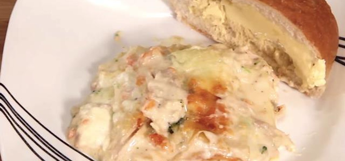 Lazy Man's Alfredo Chicken Lasagna Recipe | SideChef