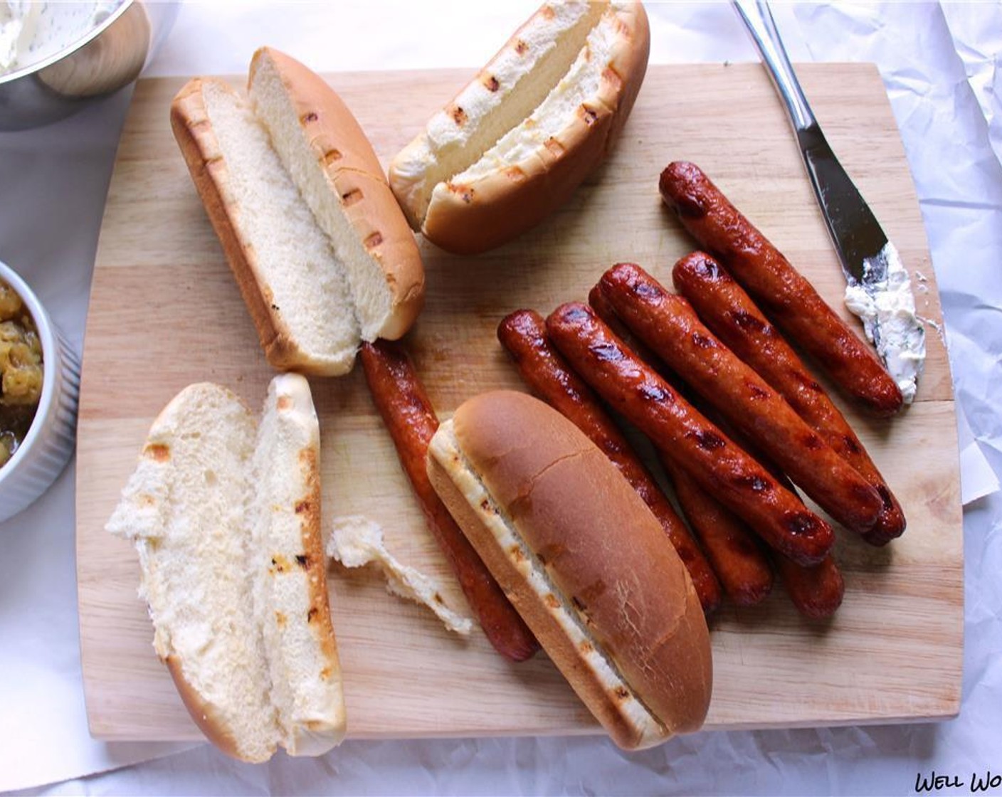 step 5 Then transfer to the grill and cook for 5 minutes on one side with the lid down, flip and repeat on the other side. Also add your Hot Dog Buns (8) to the grill for the last few minutes if desired.