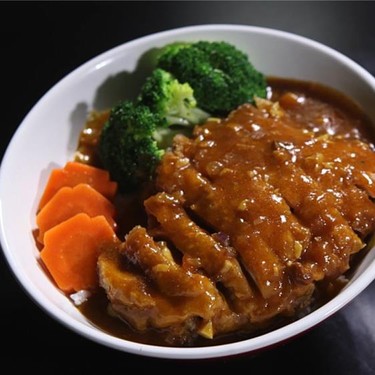 Malaysian Fried Chicken Rice Bowl Recipe | SideChef