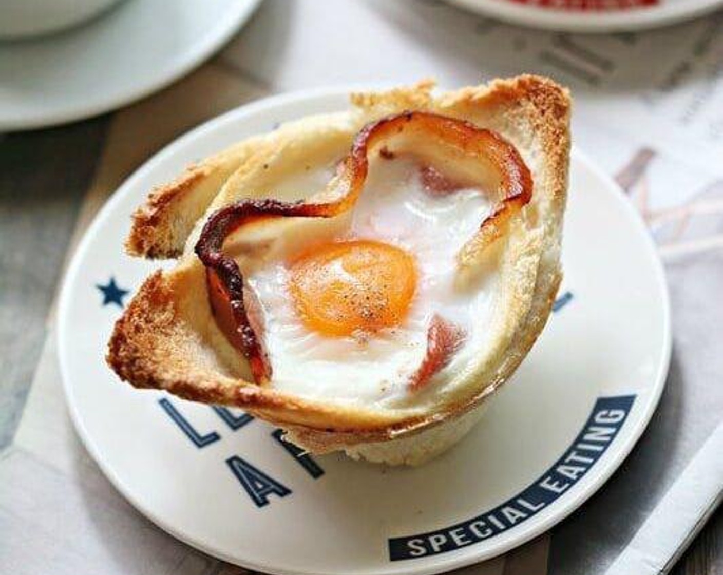 Bacon Egg Toast Cups