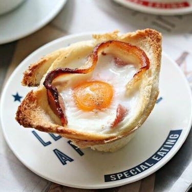 Bacon Egg Toast Cups Recipe | SideChef