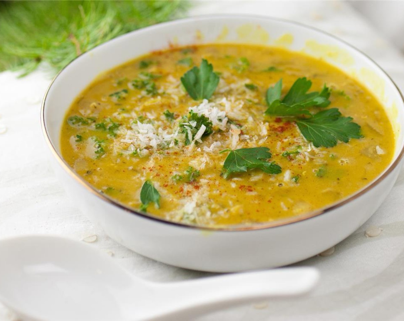 step 7 Serve hot and topped with a liberal amount of Fresh Cilantro (1/2 cup) and a sprinkle of Unsweetened Coconut Flakes (to taste).