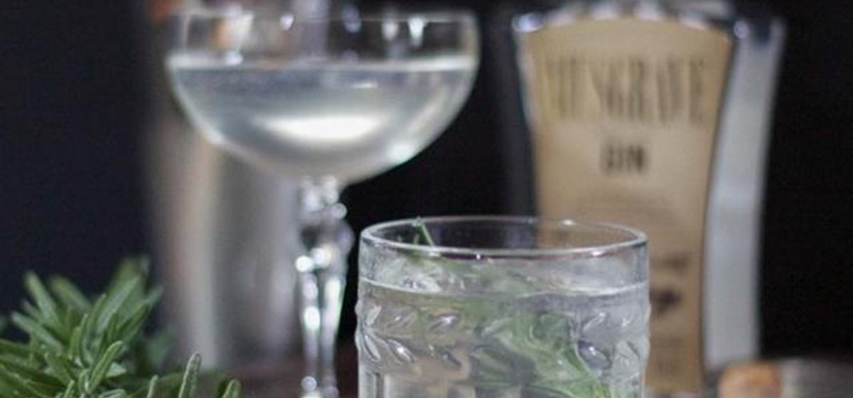 Rosemary Gin and Tonic Recipe | SideChef