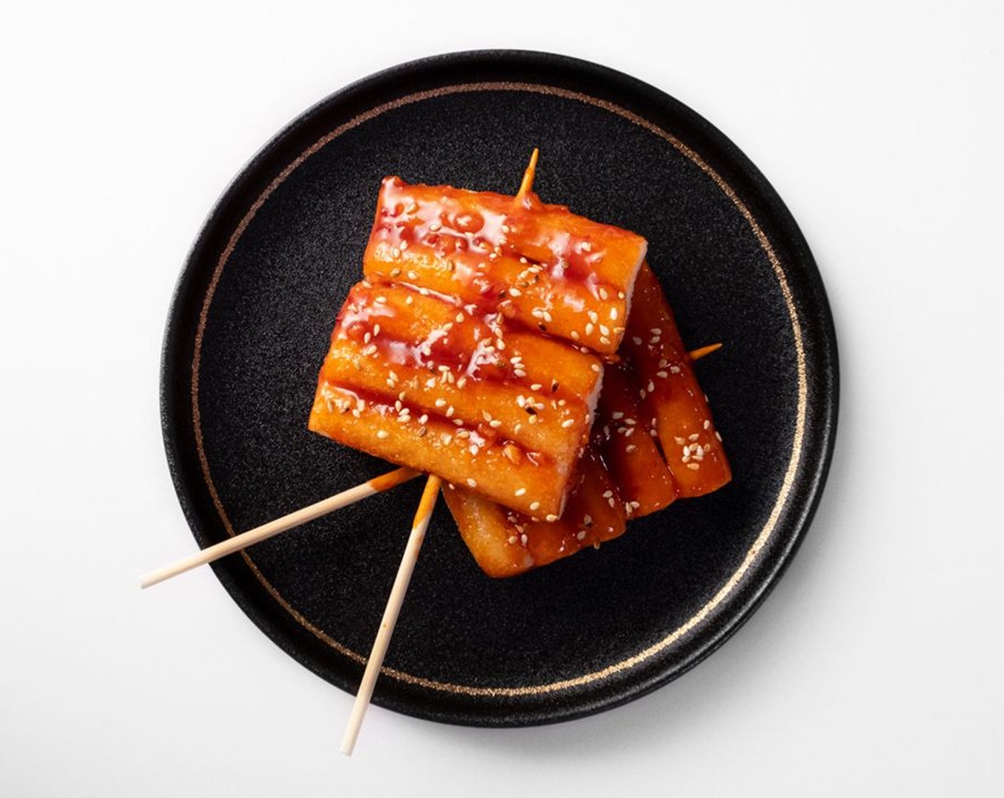 Tteokkochi (Fried Rice Cake Skewers)