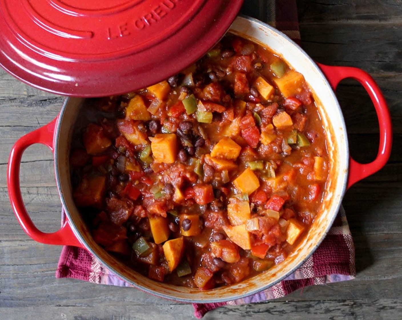 Sweet Potato and Black Bean Chili