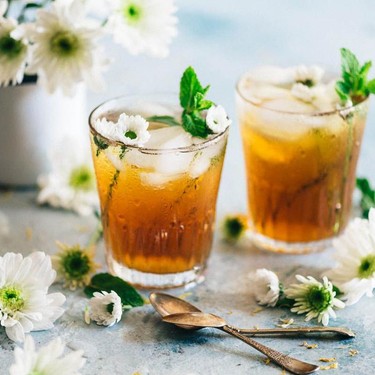 Herbal Chrysanthemum Tea Recipe | SideChef