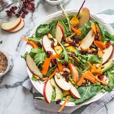 Vegan Butternut Squash and Cashew Salad Recipe | SideChef