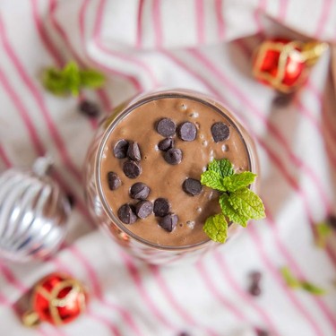 Peppermint Chocolate Smoothie Recipe | SideChef