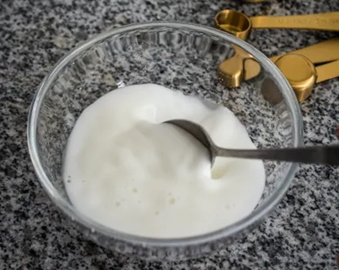 step 4 In a small bowl, dissolve Corn Starch (2 Tbsp) in the remaining Water (4 Tbsp).