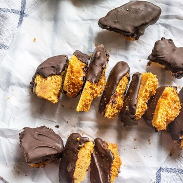 Homemade Dark Chocolate Covered Honeycomb Recipe | SideChef