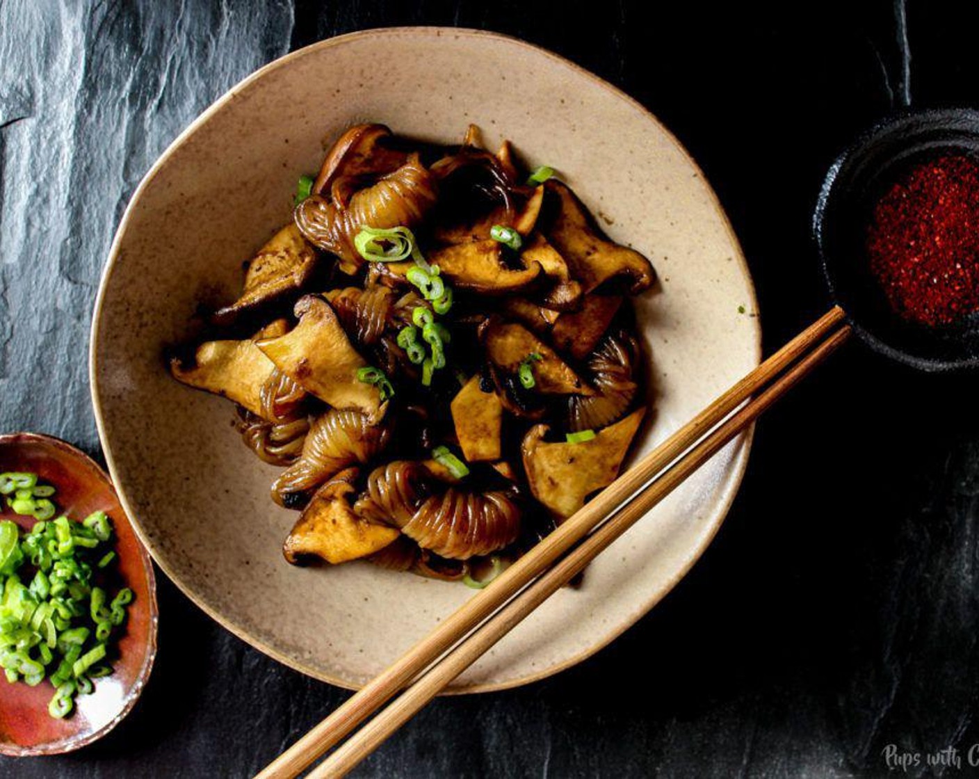 Black Garlic Shirataki Noodles with King Oyster Mushrooms