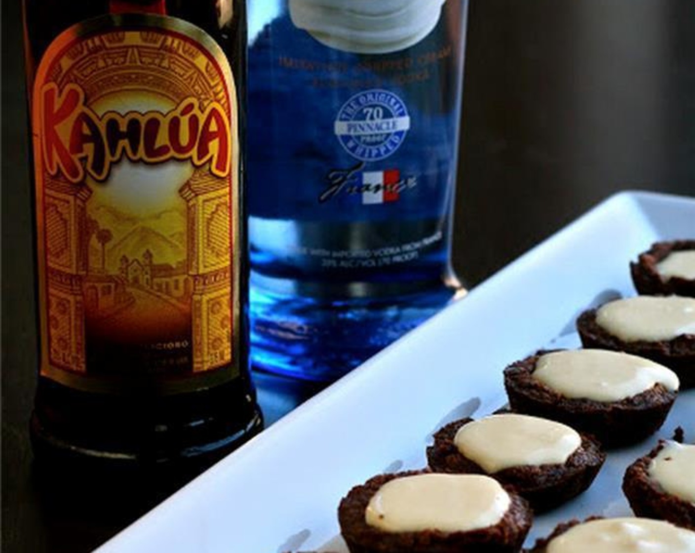 White Russian Pudding Shot Brownie Bites