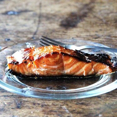 Broiled Ginger-Soy Salmon Recipe | SideChef