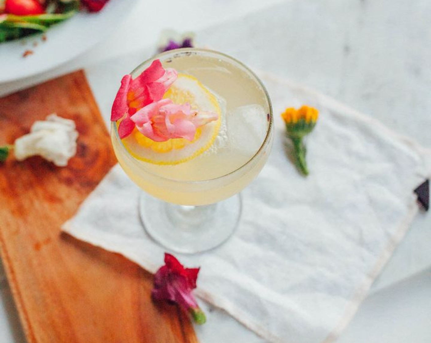 Lavender Lemon Honey Cocktail