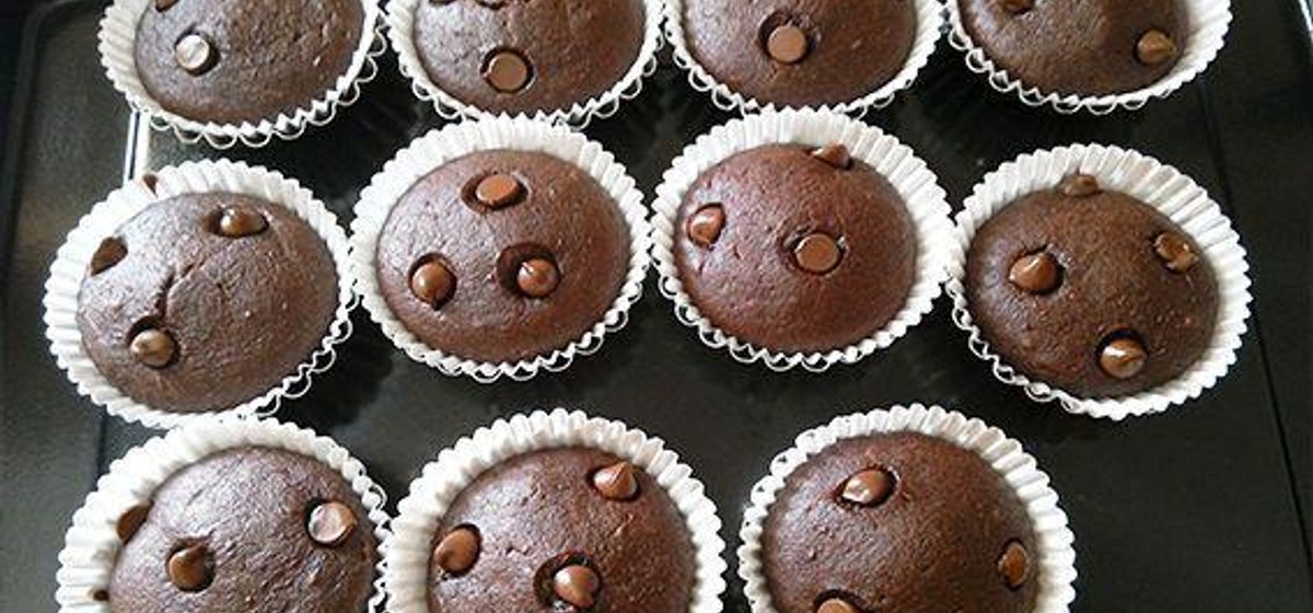 Eggless Banana Chocolate Cup Cakes Recipe | SideChef