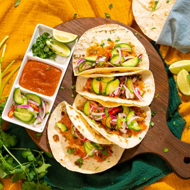 Thai Chicken Taco with Peanut Sauce Recipe | SideChef