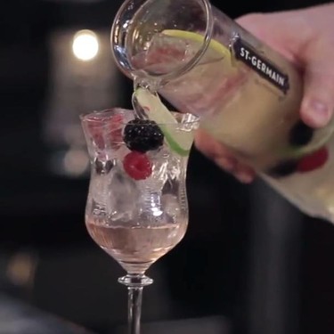 Sangria Blanc Recipe | SideChef