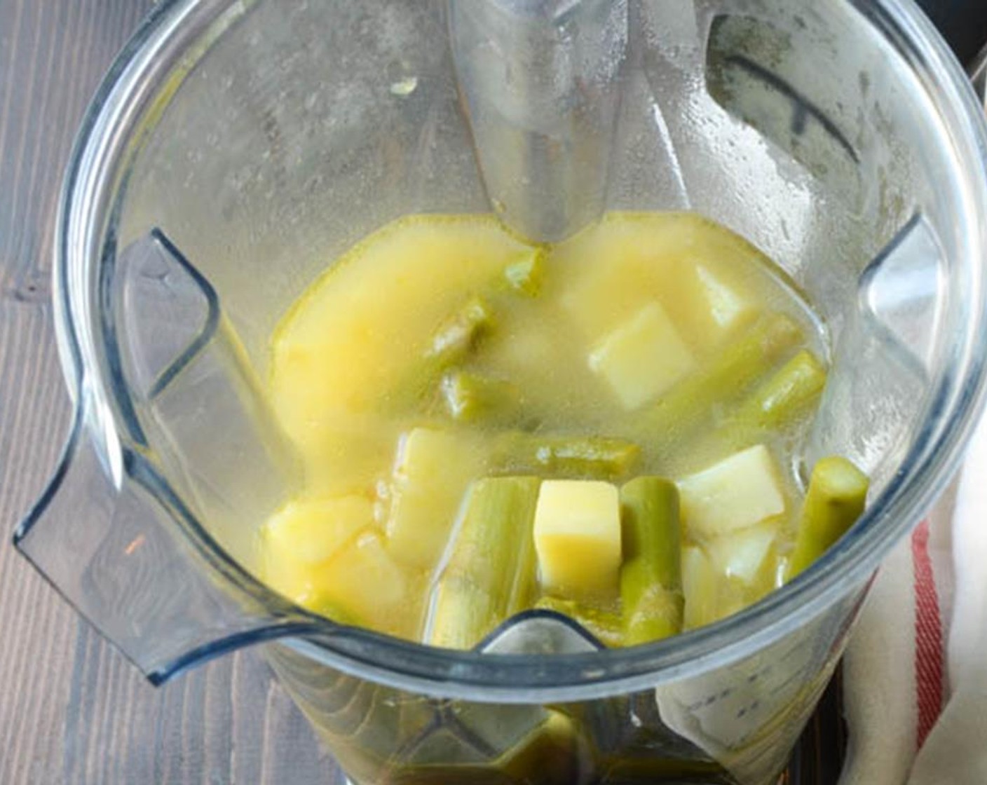 step 8 When the potatoes, asparagus and sun chokes are tender, transfer the vegetables and broth to a blender.