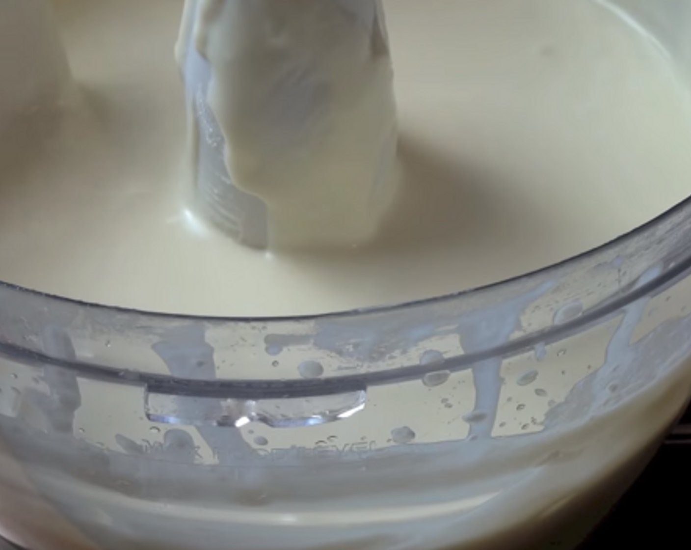 step 4 To the food processor, add Cream Cheese (1 2/3 cups), Caster Sugar (1/2 cup), Vanilla Extract (1 tsp), and Kemps Heavy Whipping Cream (1 cup). Process until smooth. Gradually add in melted White Chocolate (1 cup) and the gelatine mixture.