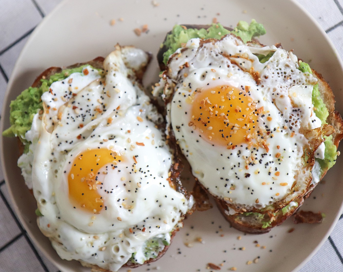 step 4 Sprinkle Everything Bagel Seasoning (1/2 tsp) over each toast. Serve immediately.