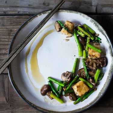Wok Seared Asparagus and Mushrooms with Crispy Tofu Recipe | SideChef