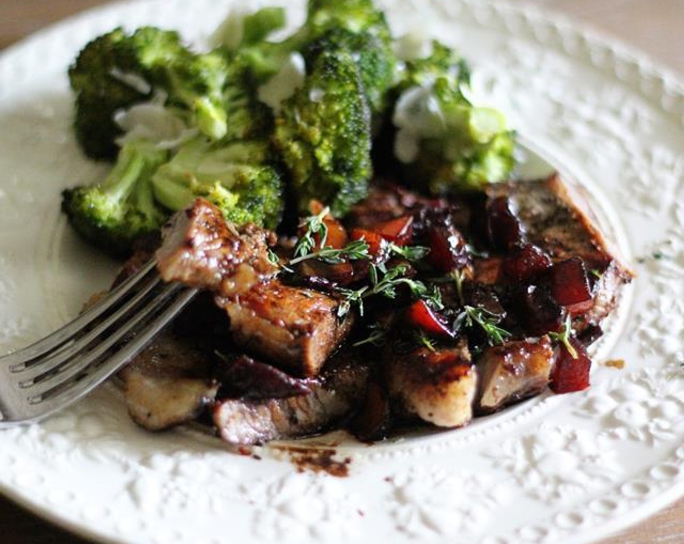 Balsamic Tomato Steak & Parmesan-Roasted Broccoli