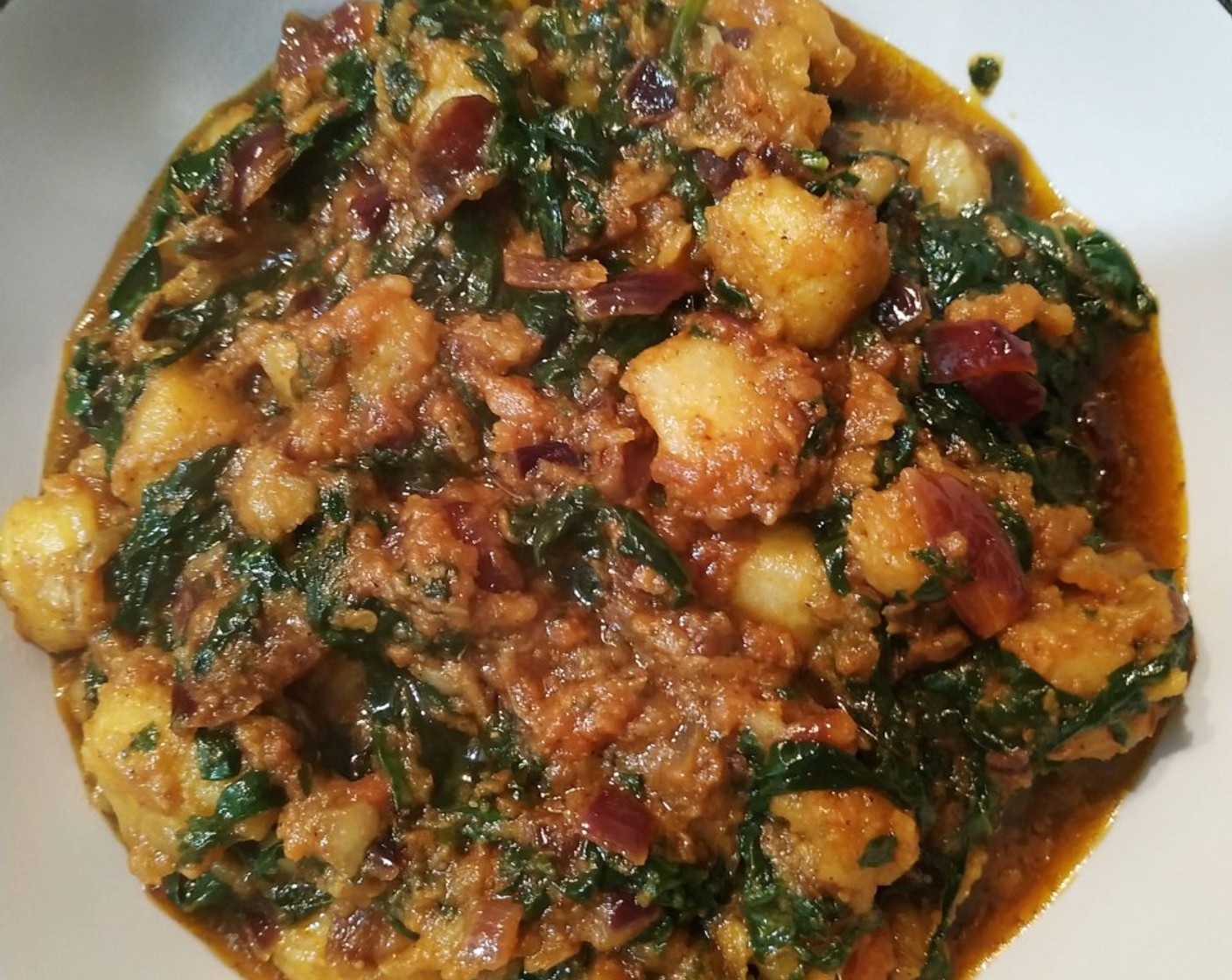 Aloo Palak ki Sabji (Potatoes in Spinach Gravy)