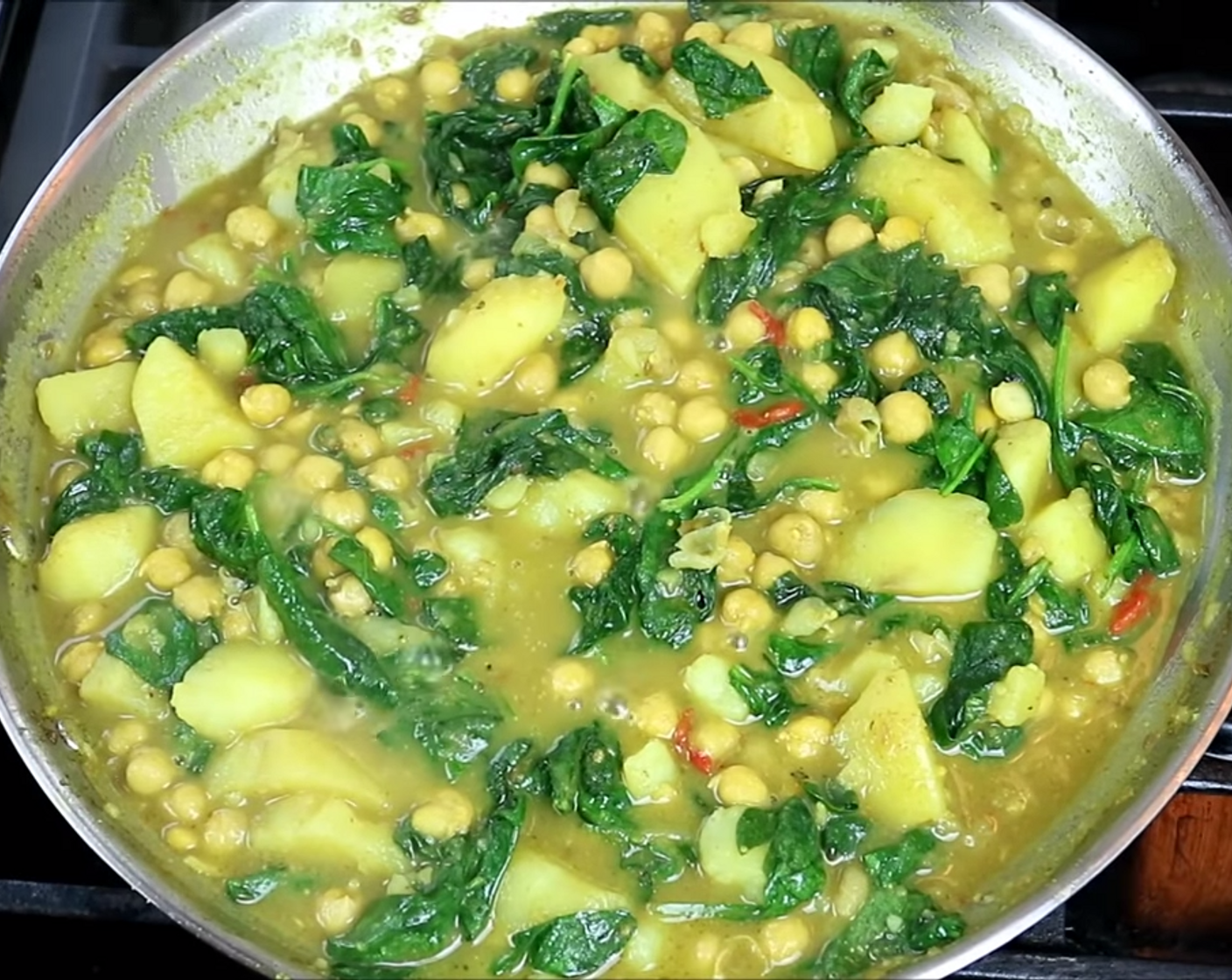 Curry Chickpeas with Potato & Spinach