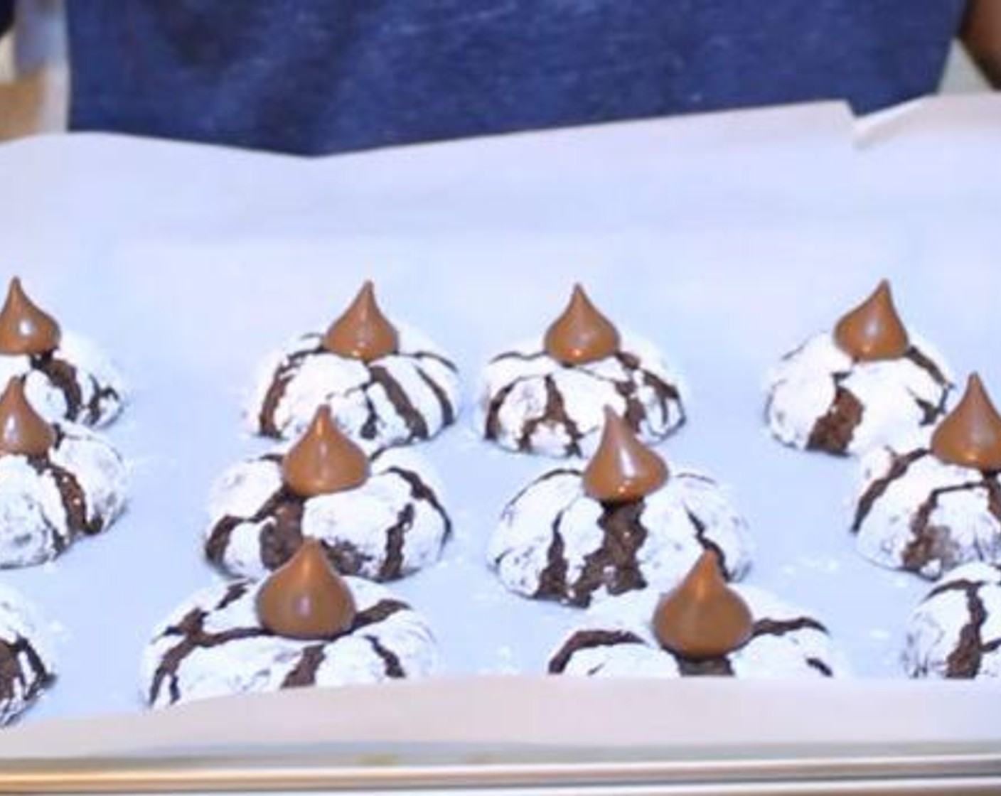 Chocolate Crinkles Cookies