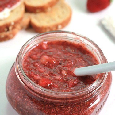 No-Cook Strawberry Mint Chia Jam Recipe | SideChef